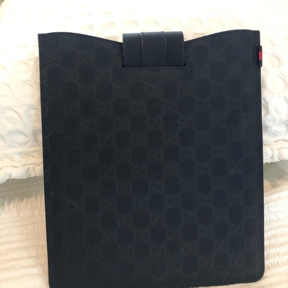 Gucci IPad Case - Picture 1 of 3